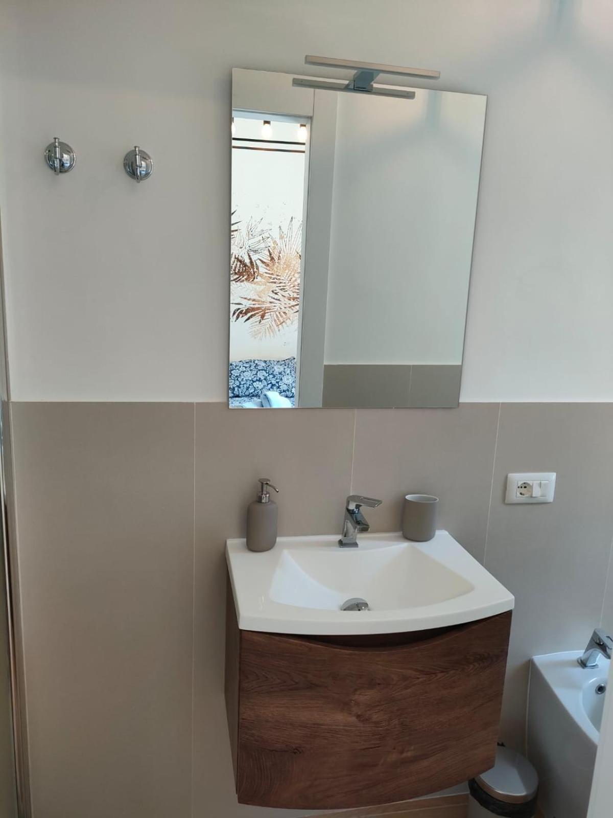 Beautiful Suite Near Metro Τορίνο Εξωτερικό φωτογραφία